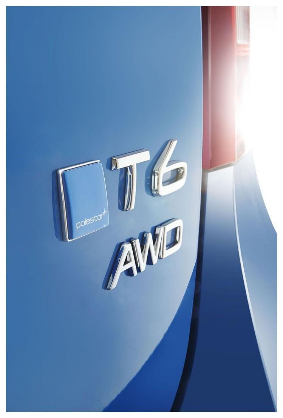  Volvo S60 Polestar 2012 года  (фото 7 из 14)